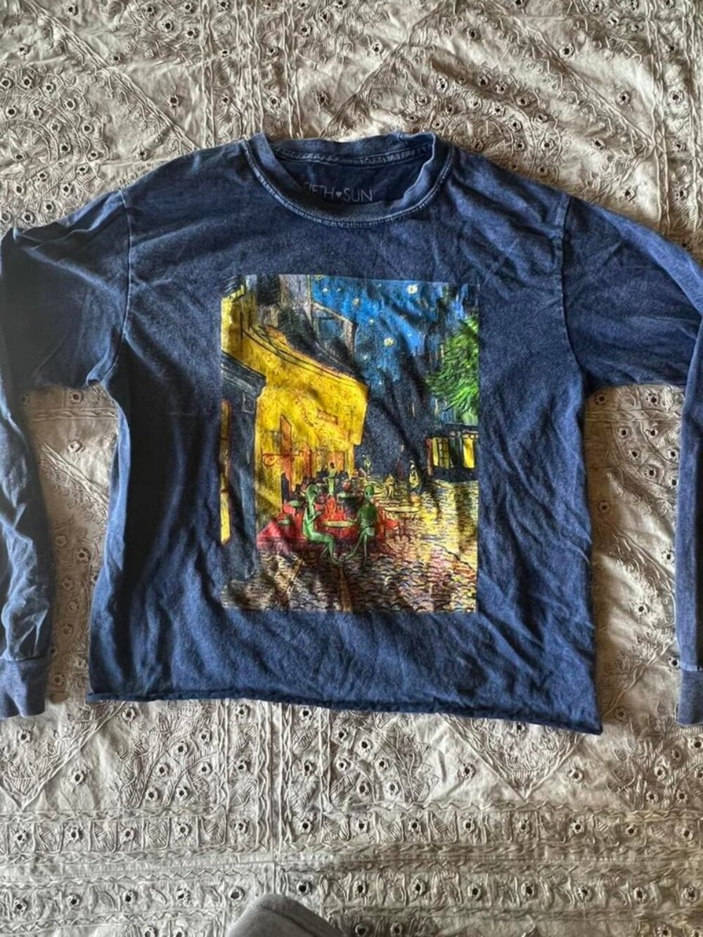 cafe terrace and night long sleeve